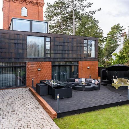 Luxury Water Tower I Roof Bar I Cinema Cardiff Exterior foto