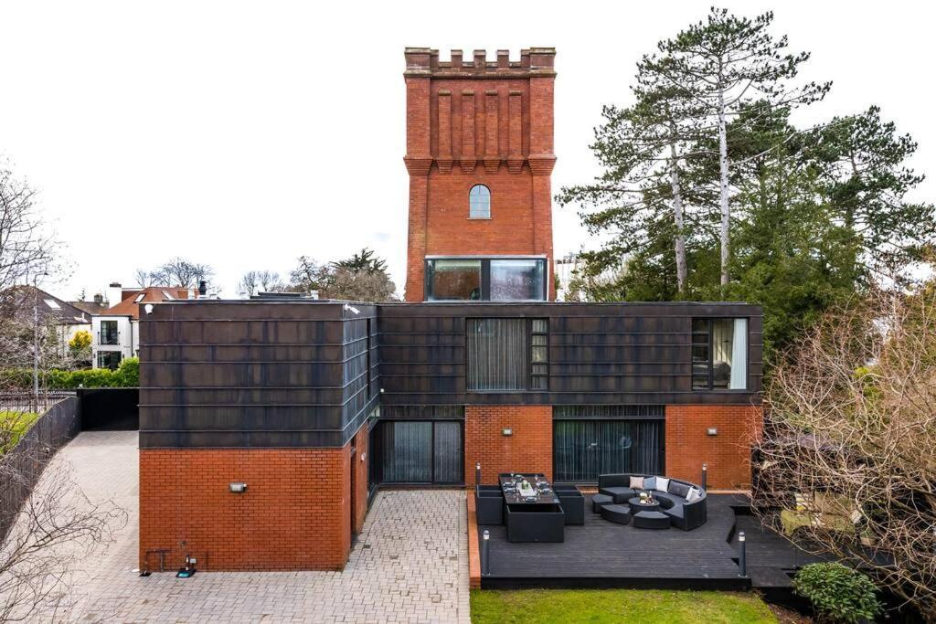 Luxury Water Tower I Roof Bar I Cinema Cardiff Exterior foto